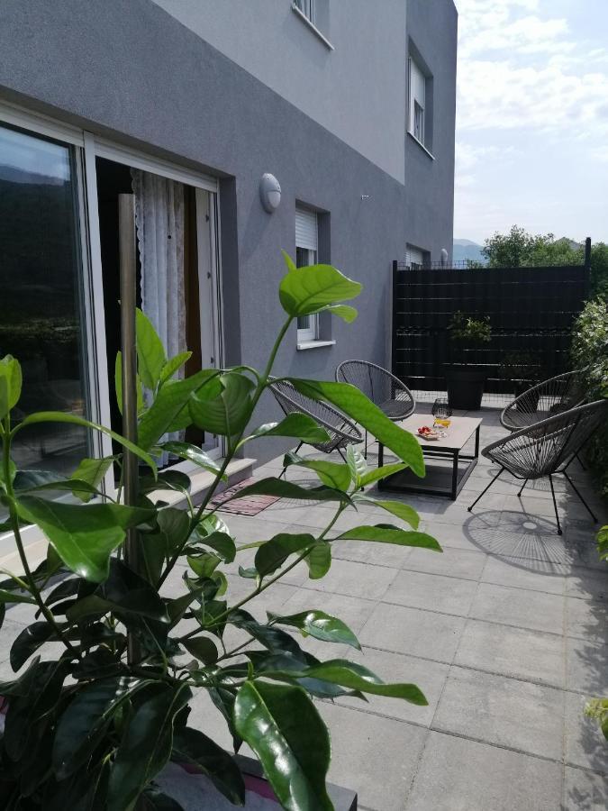 Apartment Rita โมโกชิซา ภายนอก รูปภาพ